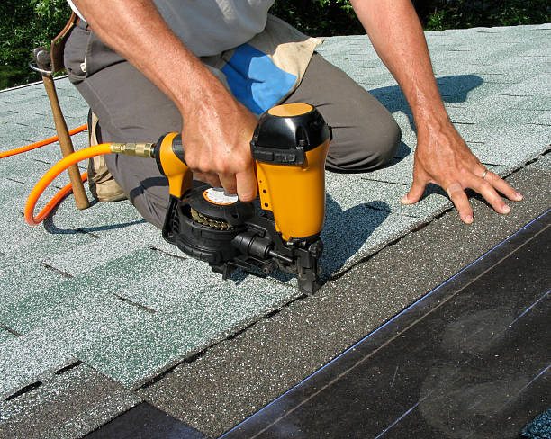 Best Flat Roof Repair Services  in Manor, PA